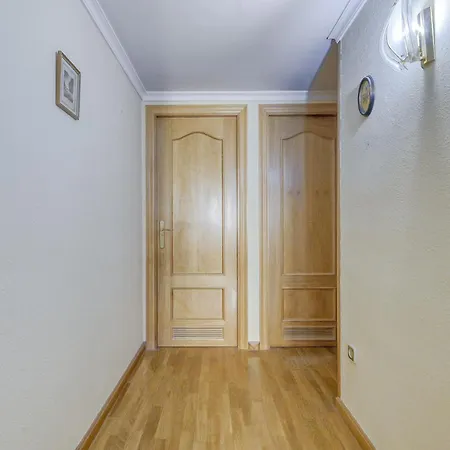 Avda De Rhode 113 - Barneda Apartament *